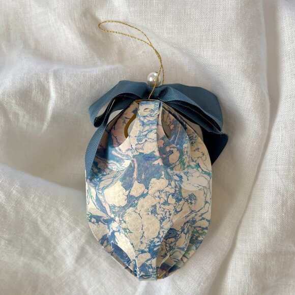 Blue and White Marble Paper Origami Ornament - Picture 5 of 10